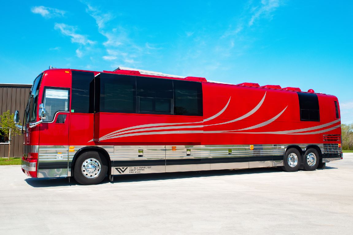 12 bunk tour bus