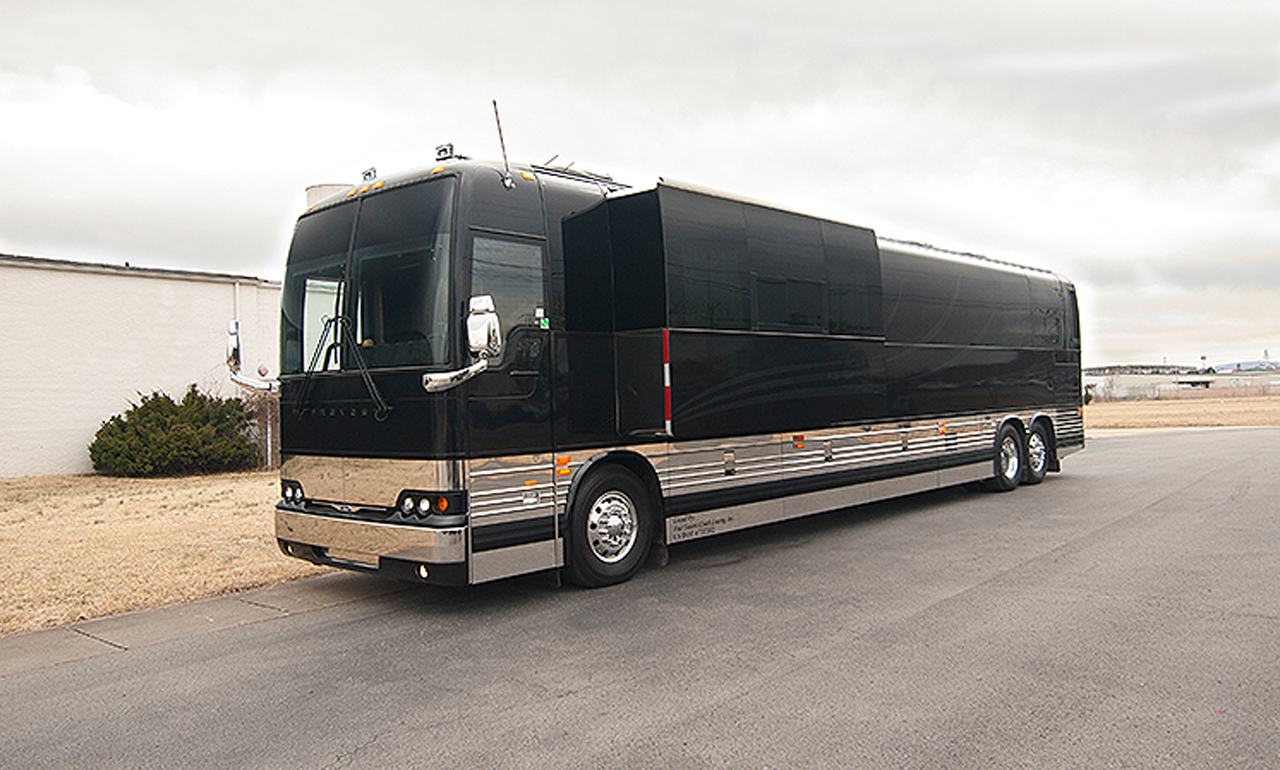 Black Jack entertainer coach for lease Black Jack entertainer coach