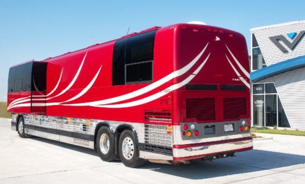 Entertainer coach leasing in the United States