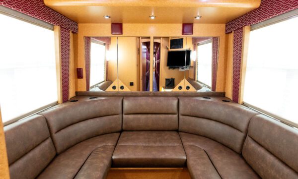 Pacemaker Entertainer Coach Rear Lounge