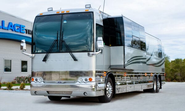 Desperado entertainer coach