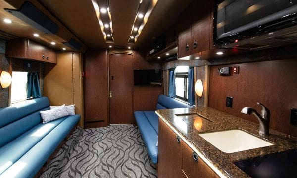 Wizard tour bus rental