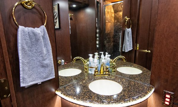 Wizard tour bus rental