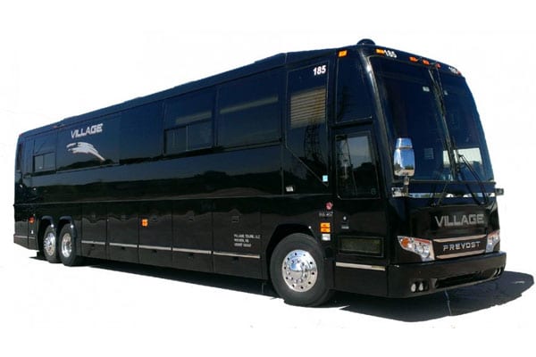 Homerun entertainer coach for lease entertainer coach