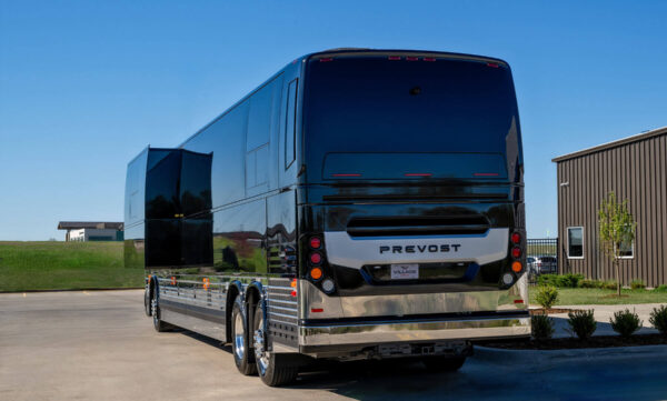 Prevost Entertainer Coach