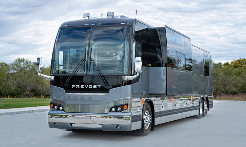 Prevost Entertainer Coach Tinman