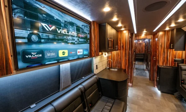 Cowboy Entertainer Coach Front Lounge