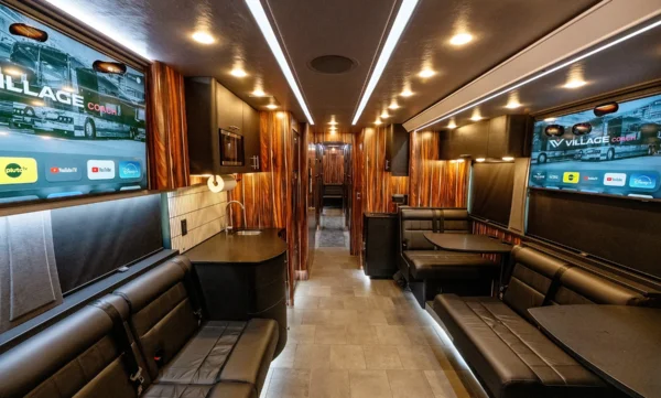 Cowboy Entertainer Coach Lounge