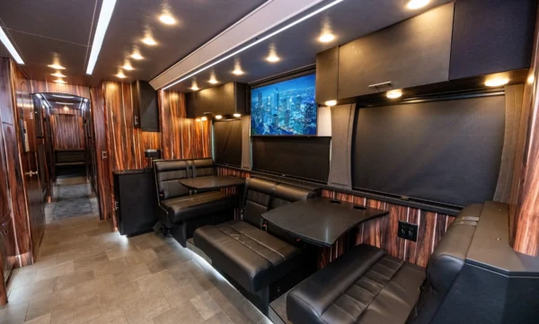 Cowboy Entertainer Coach Seating