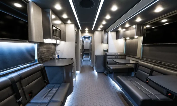 Thunder Entertainer Coach Interior