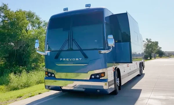 Atlas Entertainer Coach