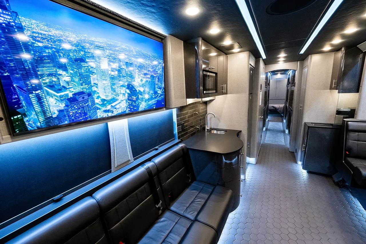 Entertainer Coach Fleet Interior