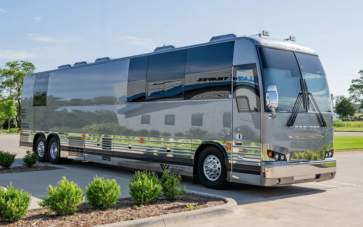 Custom Prevost X3 45 Vip Custom Motorcoach