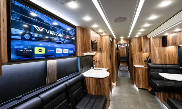 Storm Entertainer Coach Front Seating