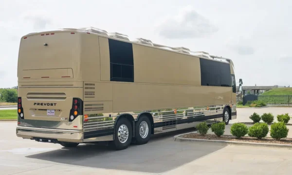Sandman Entertainer Coach Rear